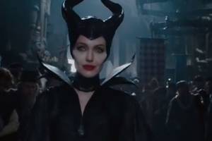 ‘Maleficent’ Movie: Trailer Shows Angelina Jolie in Her New Witch Role